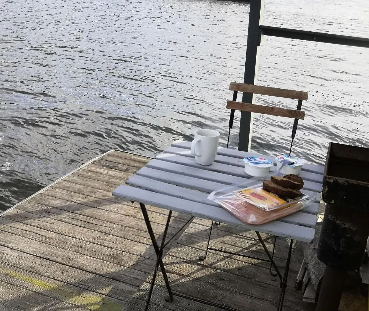 Mitten Im Wasser - Romantische Erholung In Berlin